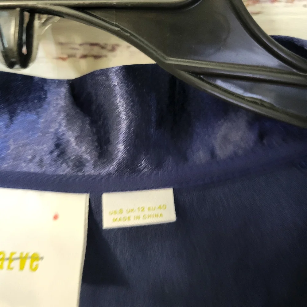 ANTHROPOLOGY Maeve S8 Sleveless Blue Tie Neck Blouse - Picture 7 of 12